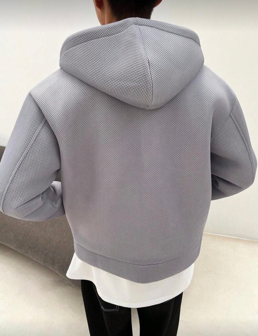 Daily Wear Zip Hoodie – Structured Look