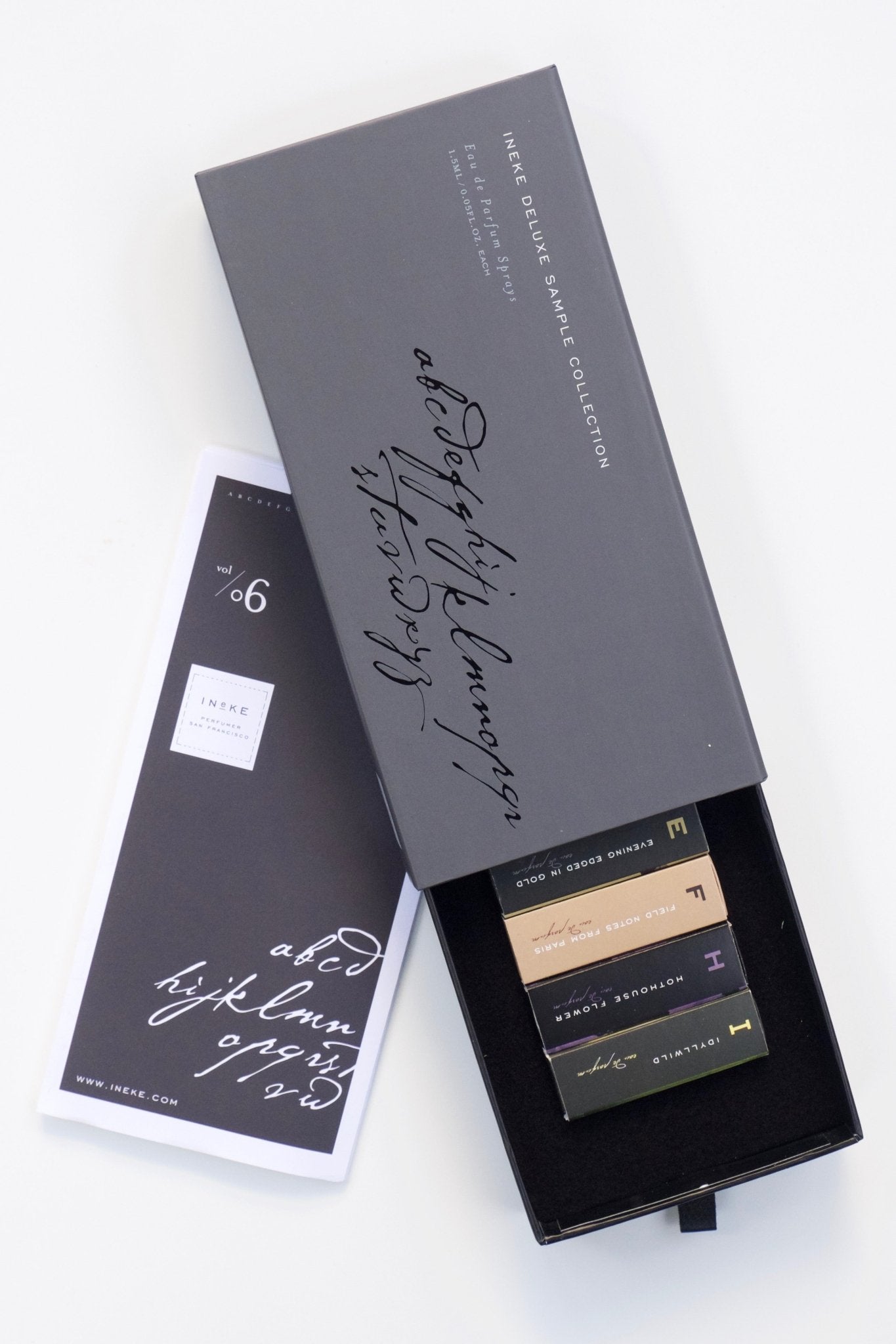 Deluxe Sample Collection Eaux de Parfums - Averod