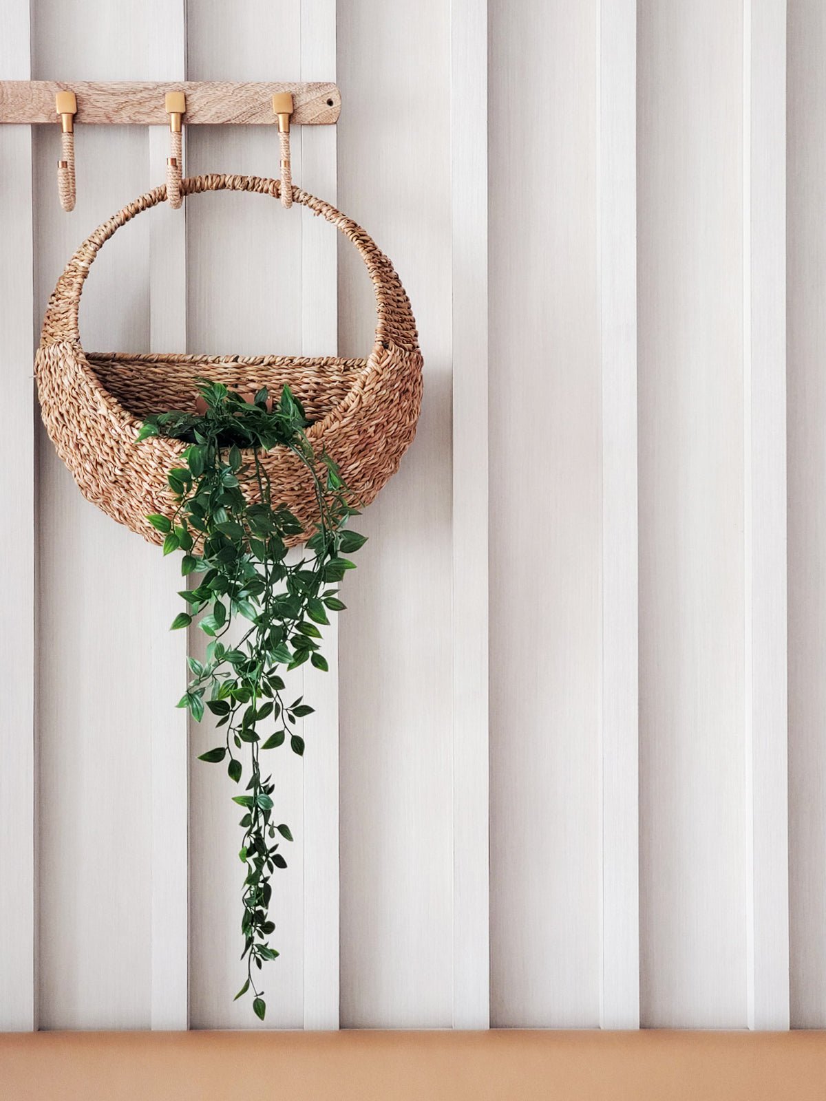 Savar Wall Hanging Basket - Averod